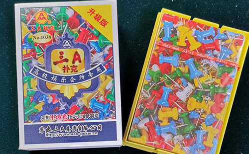 左贡扑克批发采购指南与产品质量识别要点解析